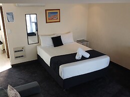 Palm City Motor Inn
