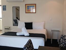 Palm City Motor Inn