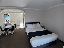 Palm City Motor Inn