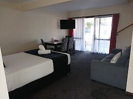 Palm City Motor Inn