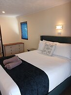 Palm City Motor Inn