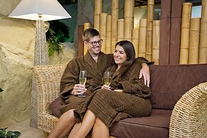 TLH Carlton Hotel and Spa - TLH Leisure and Entertainment Resort