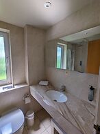 Marwell Hotel Winchester South