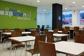 One Guadalajara Tapatio