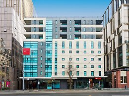 Essence Hotel Carlton