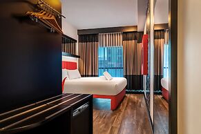 Essence Hotel Carlton