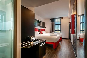 Essence Hotel Carlton