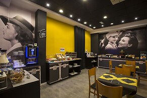 Casual del Cine Valencia Hotel