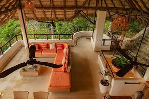 ZOA Hotel - Adults Only