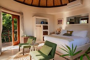 ZOA Hotel - Adults Only