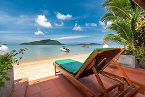 Friendship Beach Resort & Atmanjai Wellness Spa