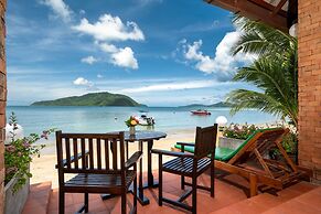 Friendship Beach Resort & Atmanjai Wellness Spa