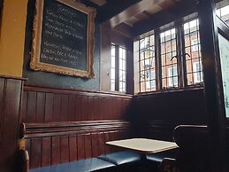 The Nags Head