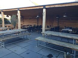 The Nags Head