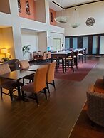 Hampton Inn & Suites Jamestown, ND