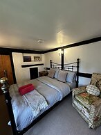 Bed and Breakfast Dunsfold