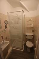 Greylands Guest House