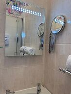 Greylands Guest House