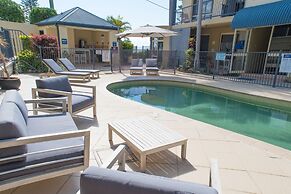 Beachside Holiday Apartments