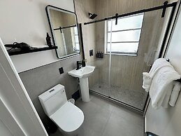 Miami International by Lowkl