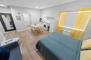 Miami International by Lowkl