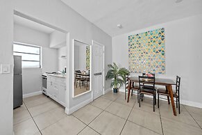 Miami International by Lowkl