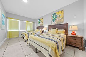 Miami International by Lowkl