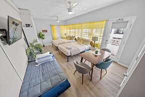 Miami International by Lowkl