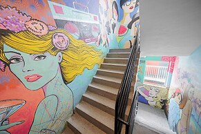 Miami International by Lowkl