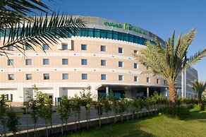 Holiday Inn Muscat Al Seeb by IHG