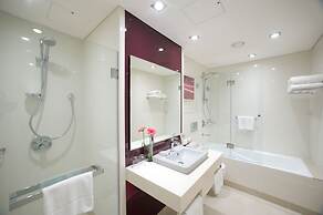 Holiday Inn Muscat Al Seeb by IHG