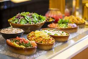 Holiday Inn Muscat Al Seeb by IHG