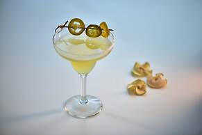 Holiday Inn Muscat Al Seeb by IHG