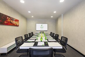 Holiday Inn Muscat Al Seeb by IHG