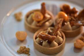 Holiday Inn Muscat Al Seeb by IHG