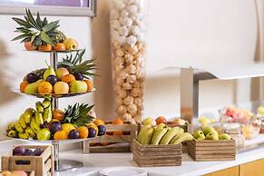 Holiday Inn Muscat Al Seeb by IHG