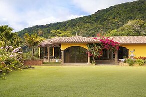 Los Establos Boutique Resort- All Inclusive