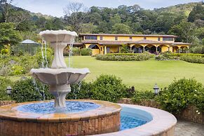 Los Establos Boutique Resort- All Inclusive