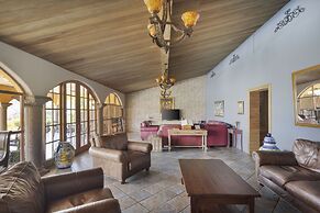 Los Establos Boutique Resort- All Inclusive