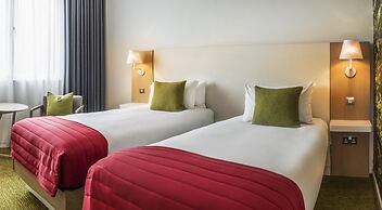 The Orchard Hotel & Restaurant