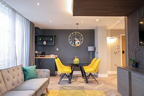 The Orchard Hotel & Restaurant