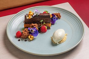 The Orchard Hotel & Restaurant