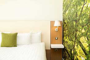 The Orchard Hotel & Restaurant