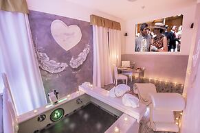 Hotel Butterfly - We Suite