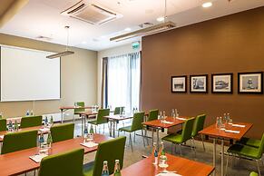 Hampton By Hilton Gdansk Airport