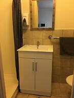 Hello Adelaide Motel and Apartments