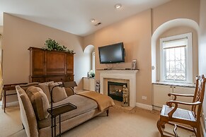 Harvey House Bed & Breakfast