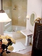 Harvey House Bed & Breakfast