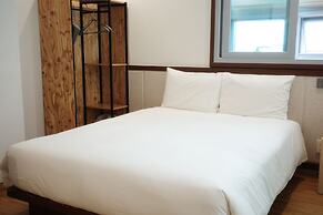 Rosana Hotel