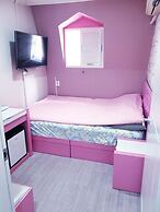 OPPA Hostel Sinchon-Hongdae